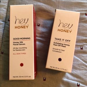 Brand New Hey Honey Good Morning Facial Serum